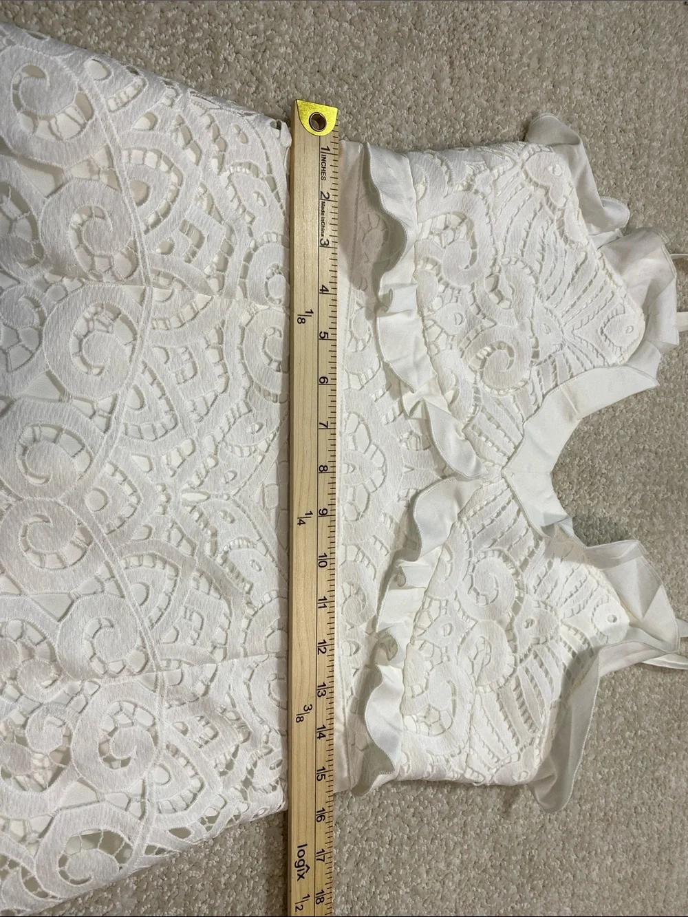 Women's White Lace Ruffle Midi Dress - Elegant Spaghetti-Strap Design Size L